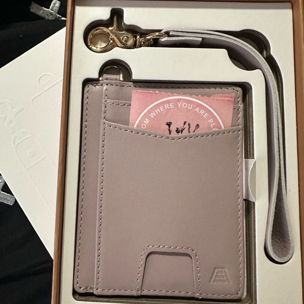 Andar Denner Wallet and Lanyard Lilac New in box